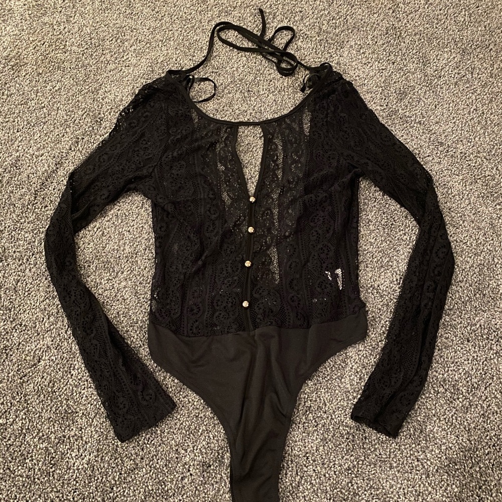Black Lace Bodysuit ⚫️